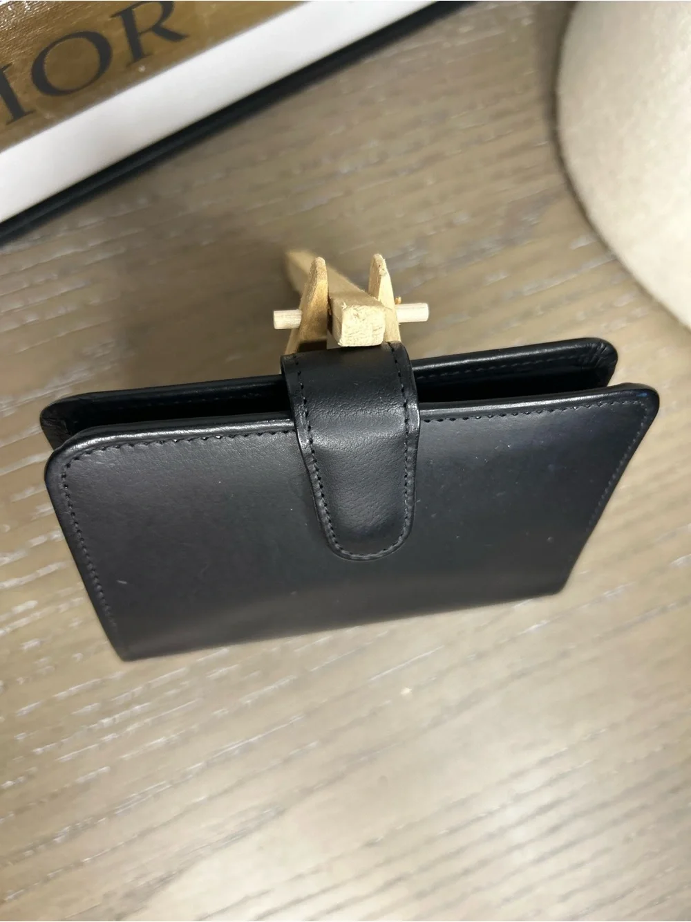 COACH Classic Black Water Buffalo calfskin leather bifold Compact Clutch 4882